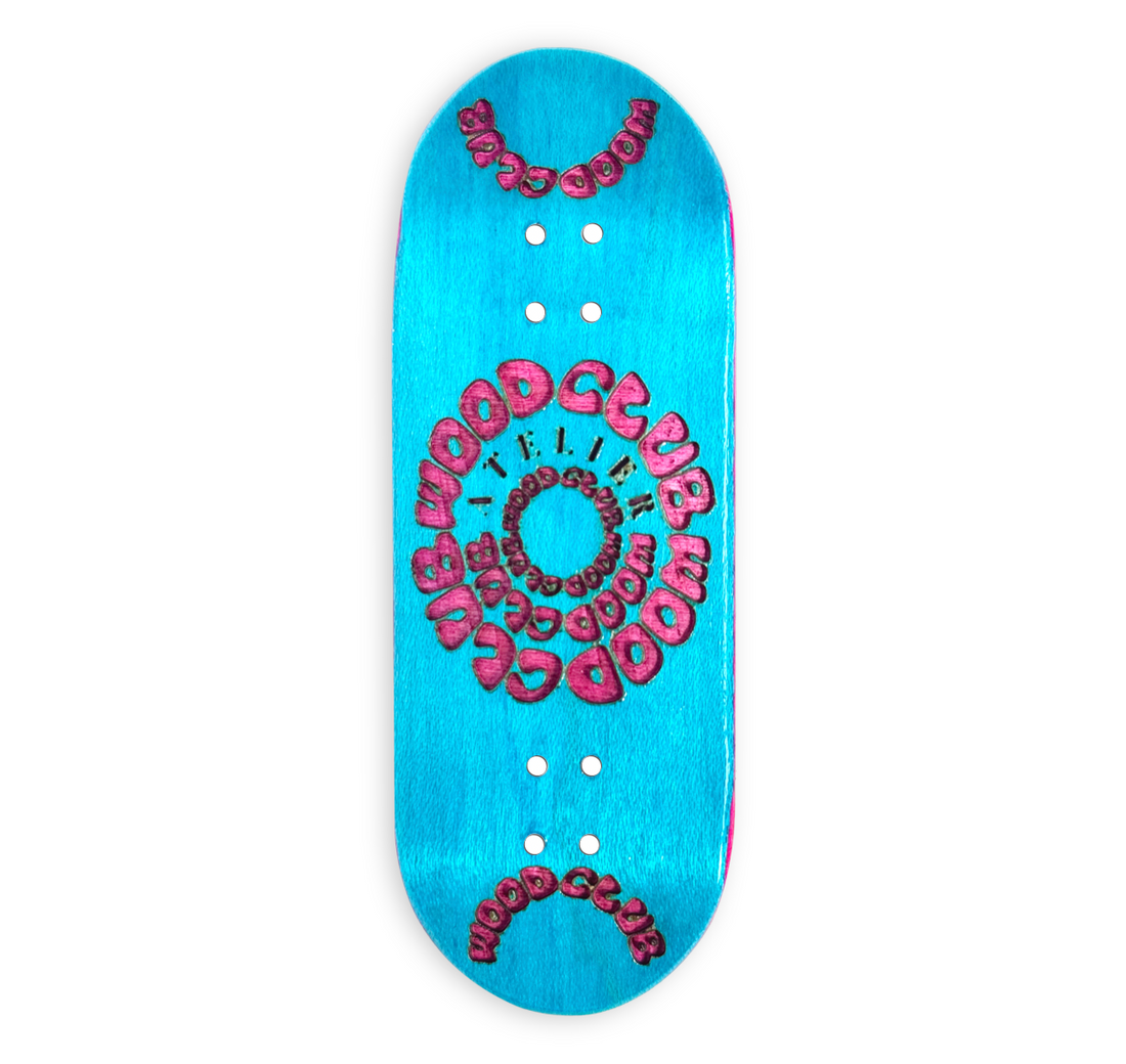 WoodClub ATELIER Dřevěná deska 33,7mm - "Lagoon Blue"