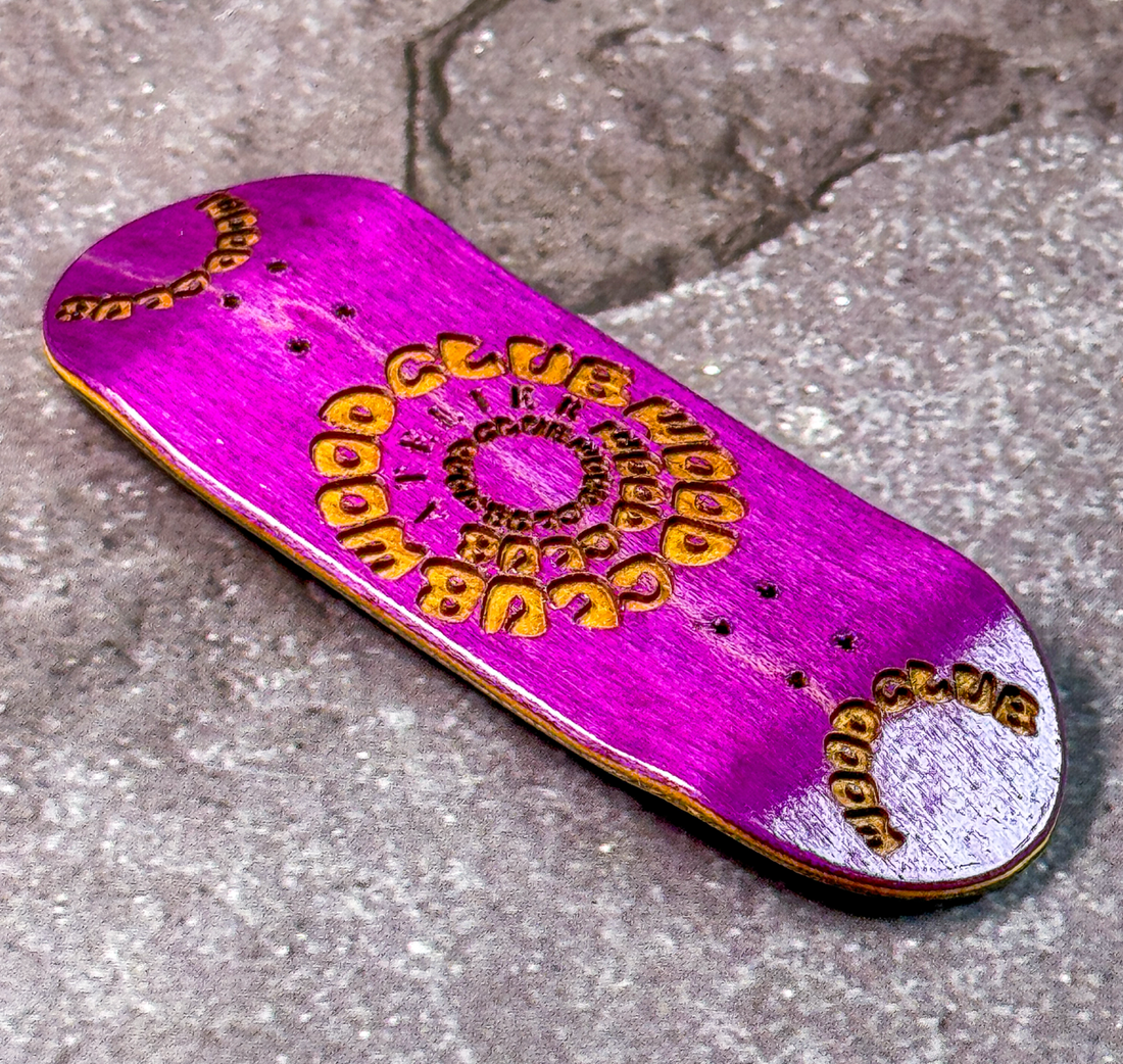 WoodClub ATELIER Dřevěná deska 33,7mm - "Phantom Purple"