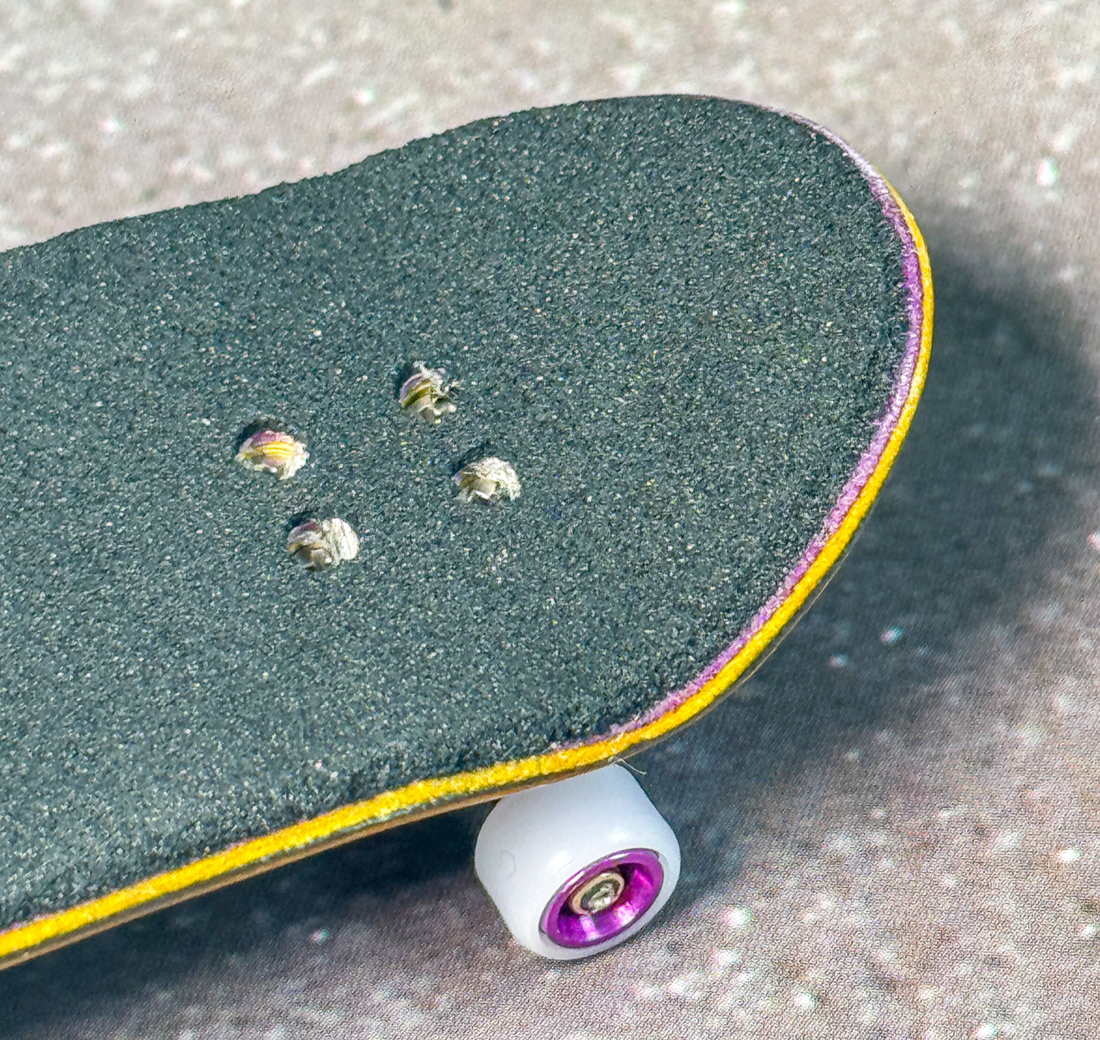 WoodClub ATELIER Fingerboard 33,7mm - "Phantom Purple"