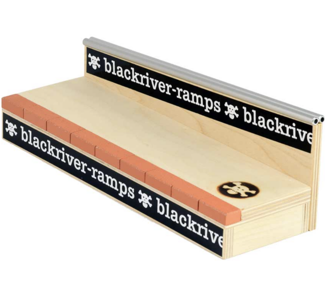 Blackriver Brick 'n' Rail - Drevené Fingerboardy Rampa Rampy Grip Fingerboard Blackriver Berlinwood
